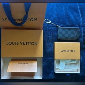 Louis Vuitton Damier Ebene Key Pouch